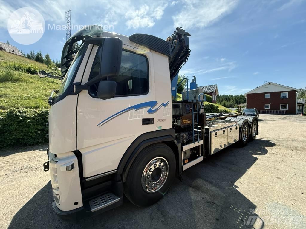 Volvo FM 330 Autojeřáby, hydraulické ruky