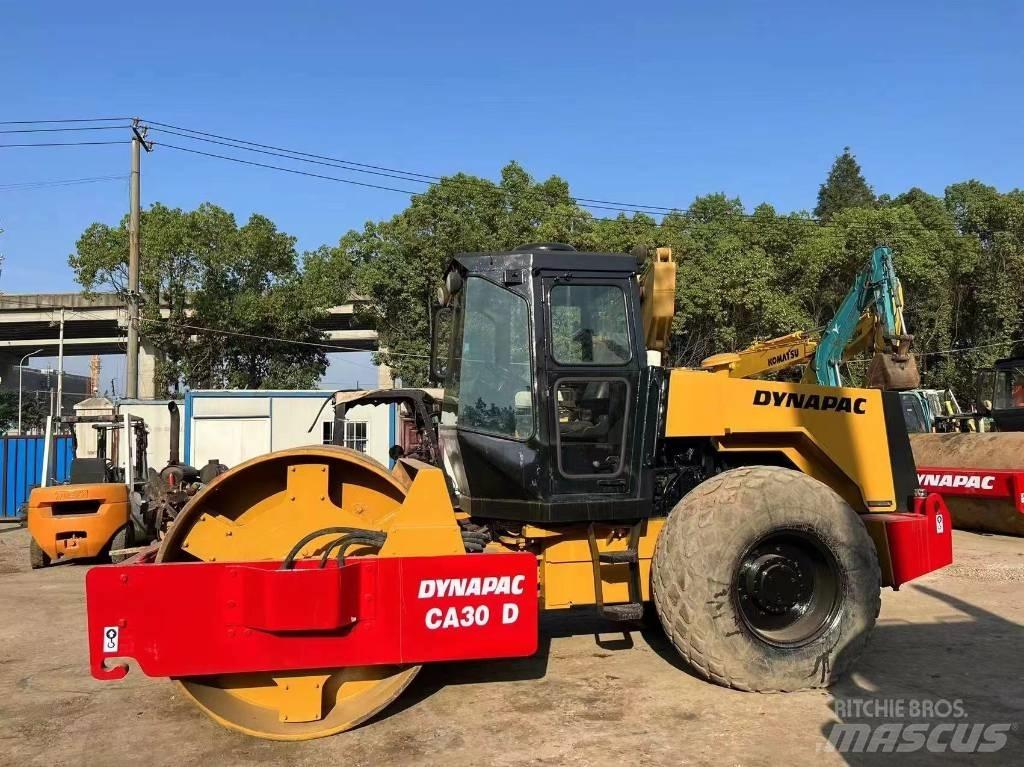 Dynapac CA300 Grejdry