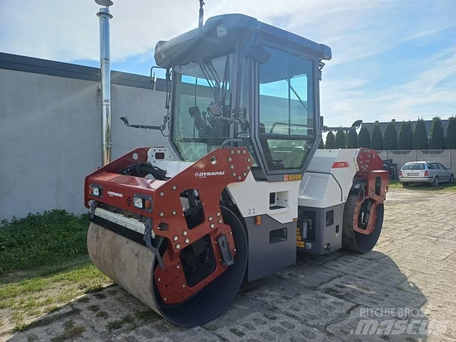 Dynapac CC 2300 Tandemové válce