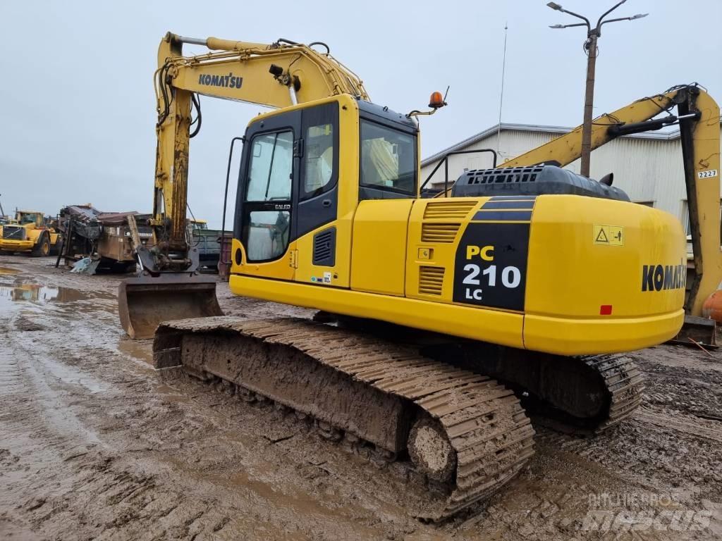 Komatsu PC 210-8 Pásová rýpadla