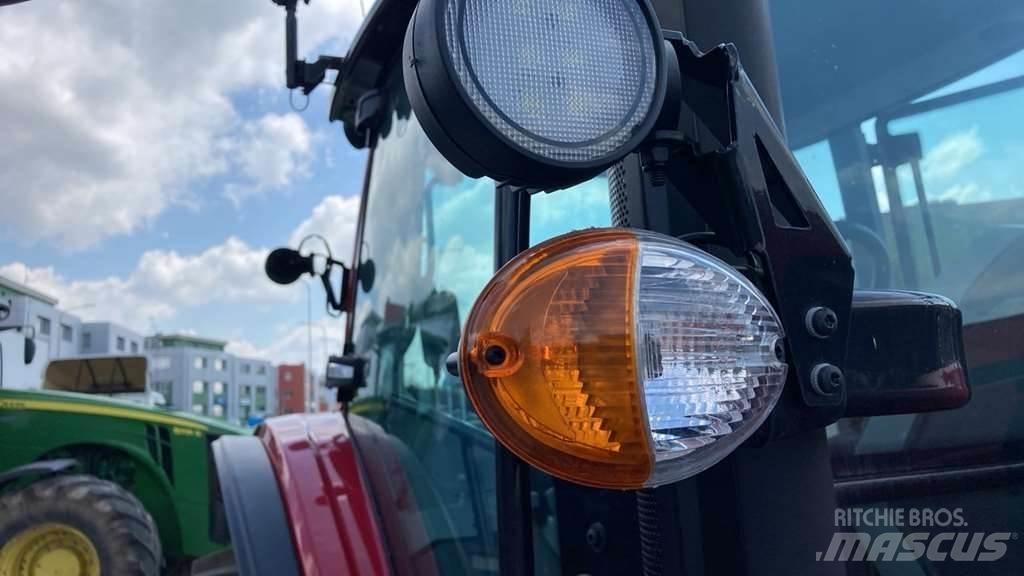 Valtra A105MH4 Traktory