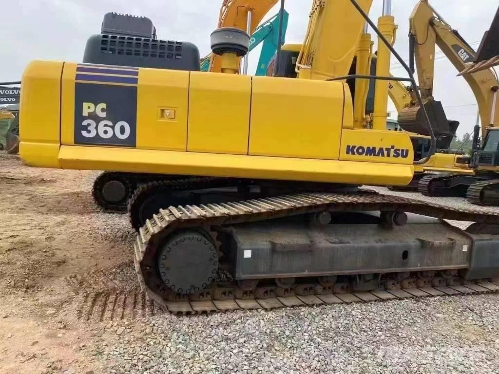 Komatsu pc 360 Pásová rýpadla