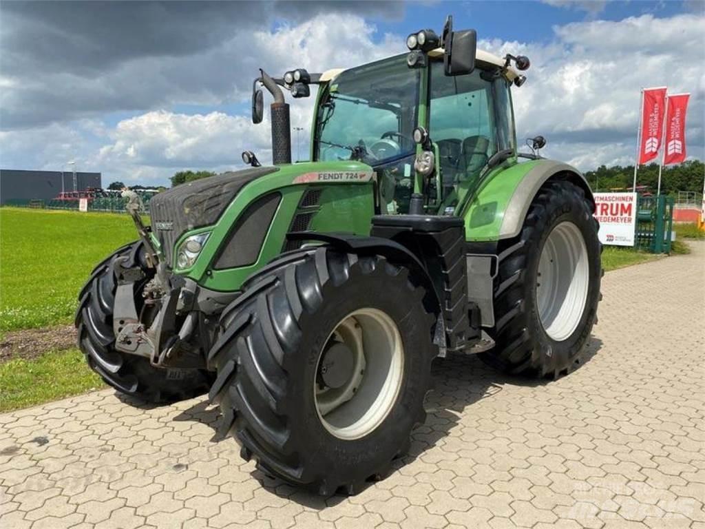 Fendt 724 PROFI Traktory