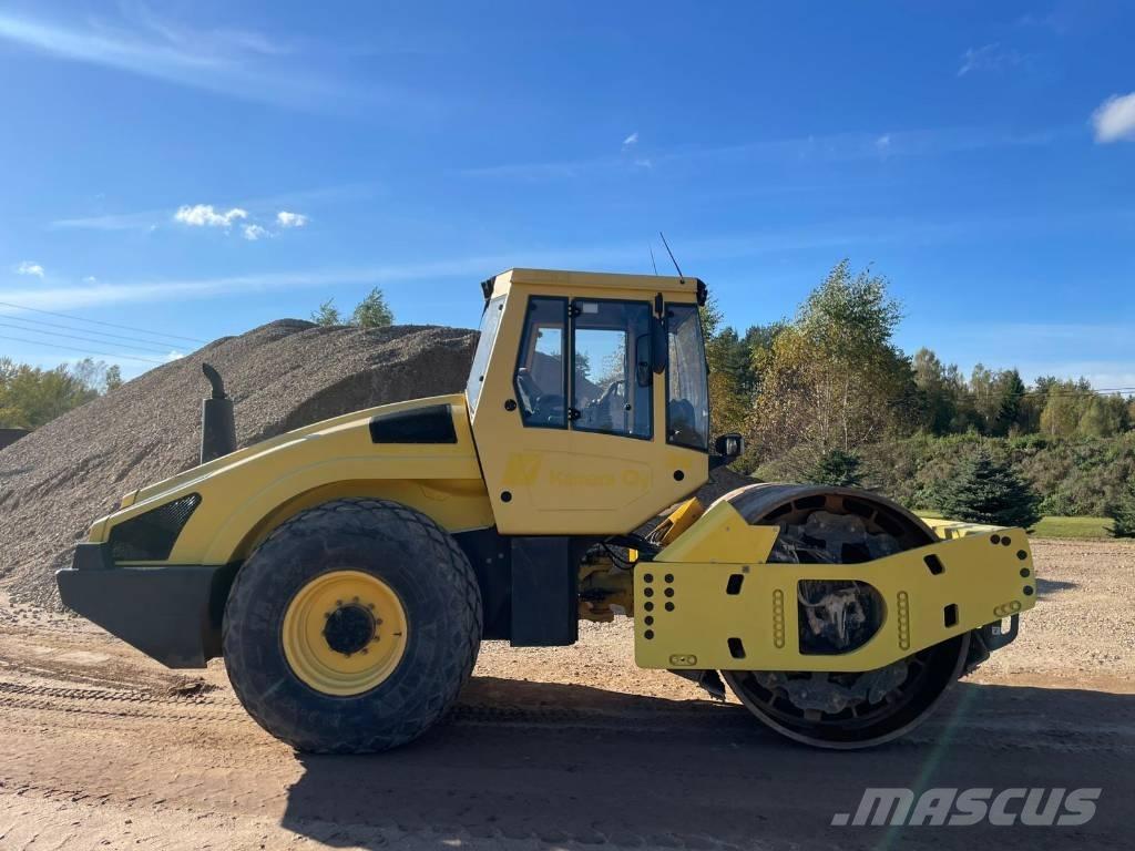Bomag 213 DH-4 Tahačové válce