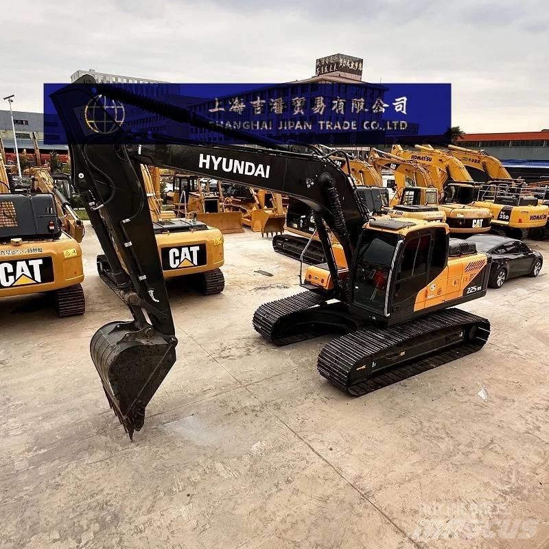 Hyundai R225 Pásová rýpadla