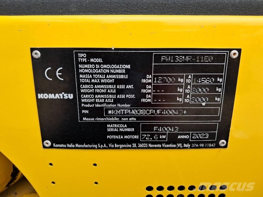 Komatsu PW138MR-11E0 Kolová rýpadla