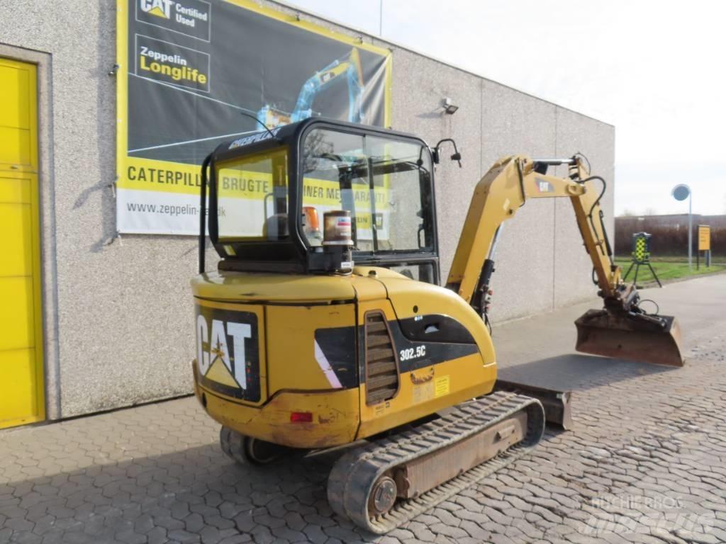 CAT 302.5 C Mini rýpadla < 7t
