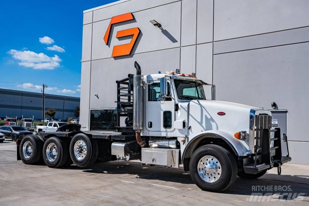 Peterbilt 367 Tahače