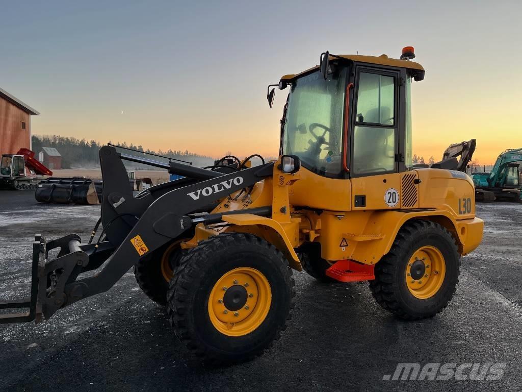 Volvo L 30 H Kolové nakladače