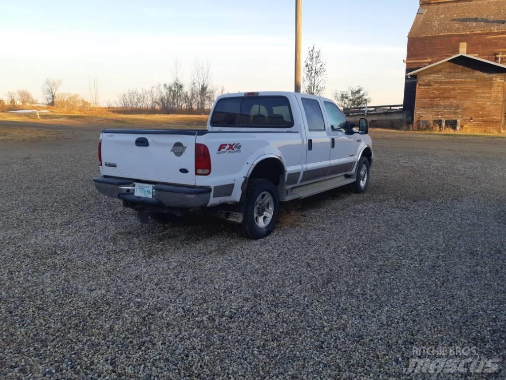 Ford F 350 Další