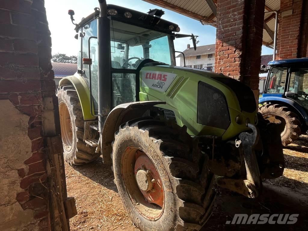 CLAAS Arion 420 Traktory