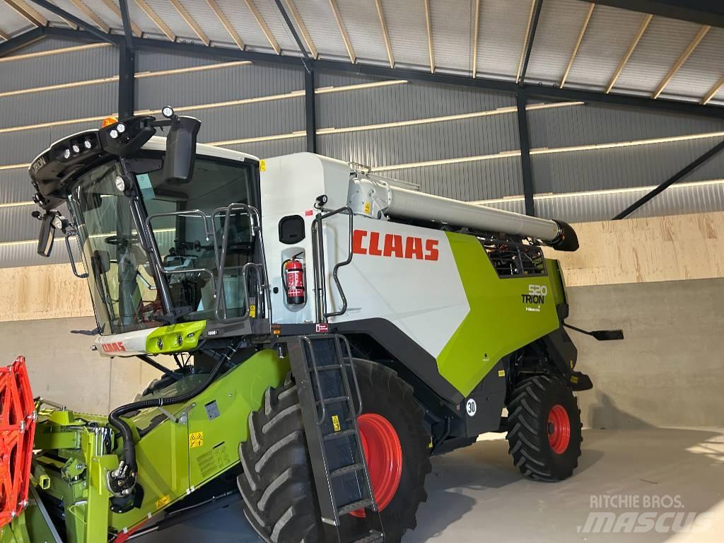 CLAAS Trion 520 Sklízecí mlátičky