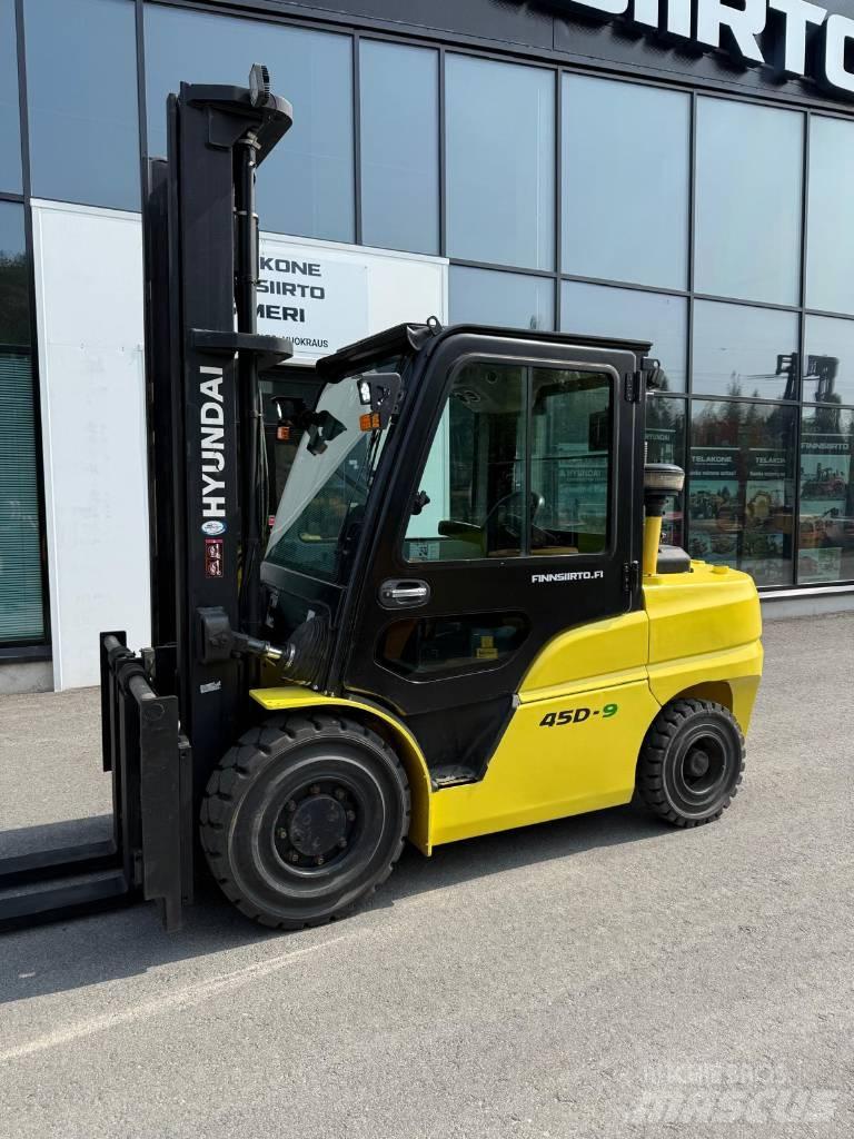 Hyundai 45 D-9 Dieselové vozíky