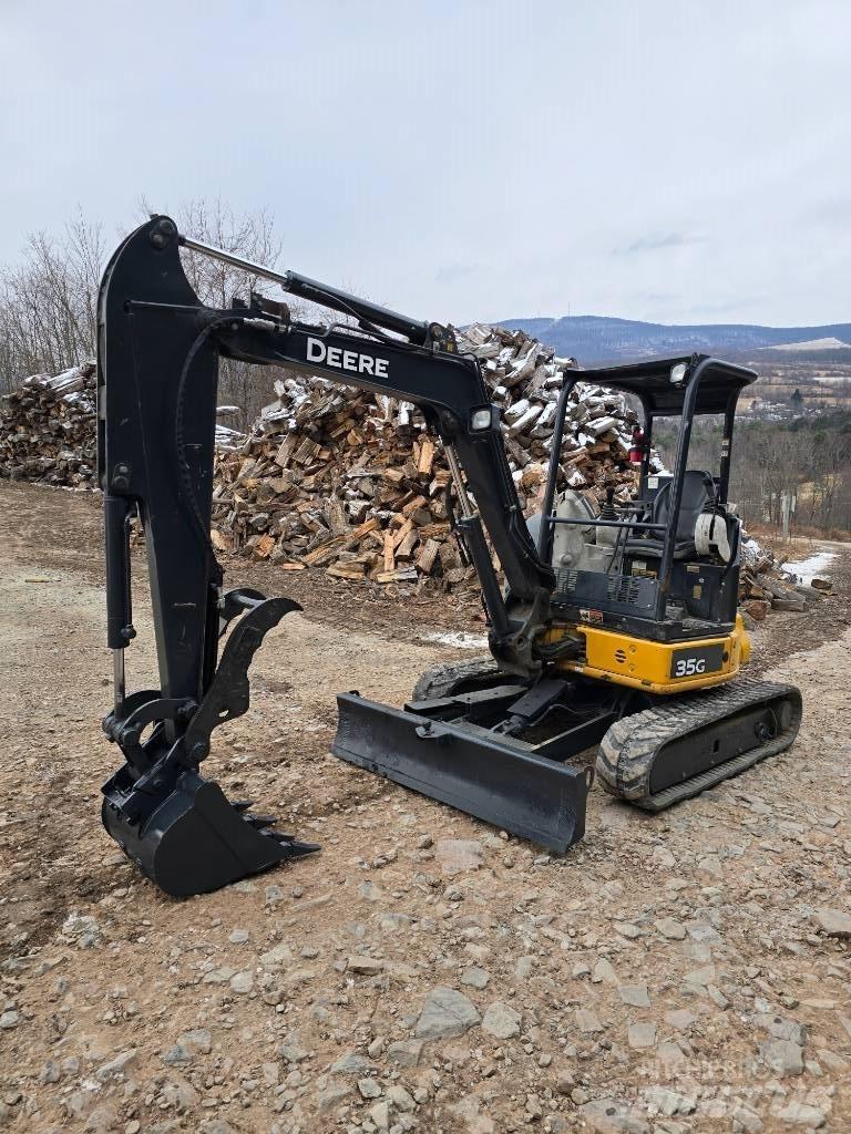 DEERE 35G Mini rýpadla < 7t
