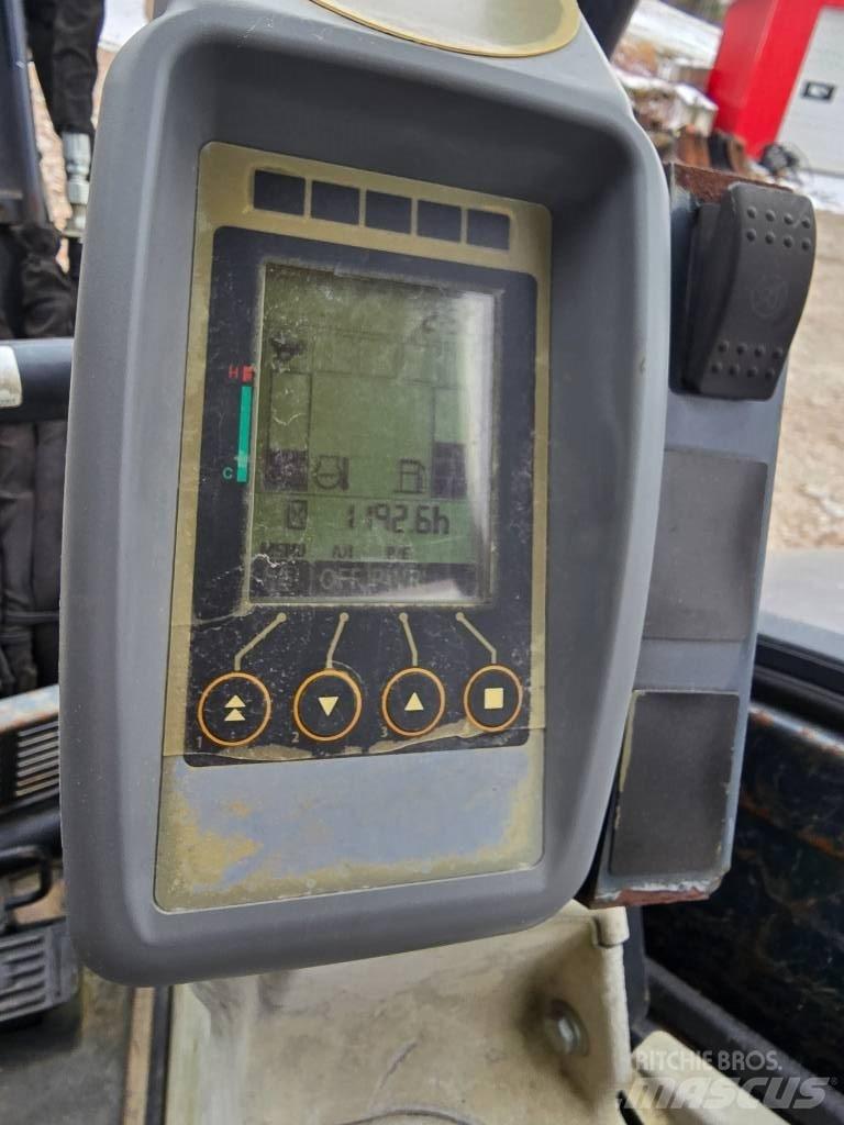 DEERE 35G Mini rýpadla < 7t