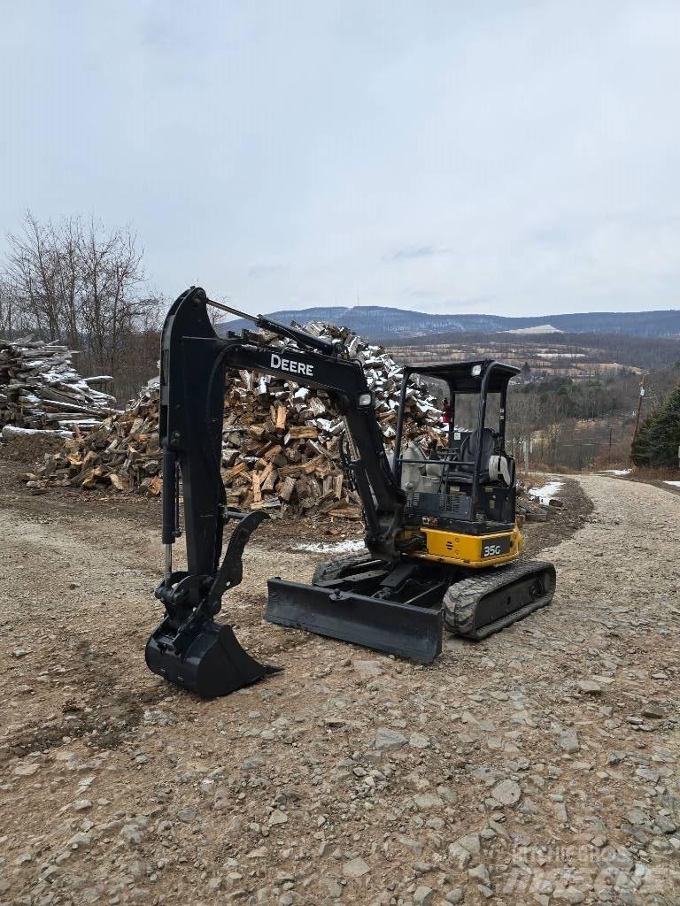 DEERE 35G Mini rýpadla < 7t