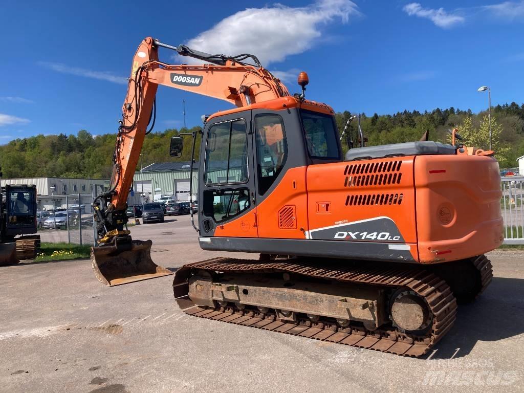 Doosan DX 140 LC Pásová rýpadla