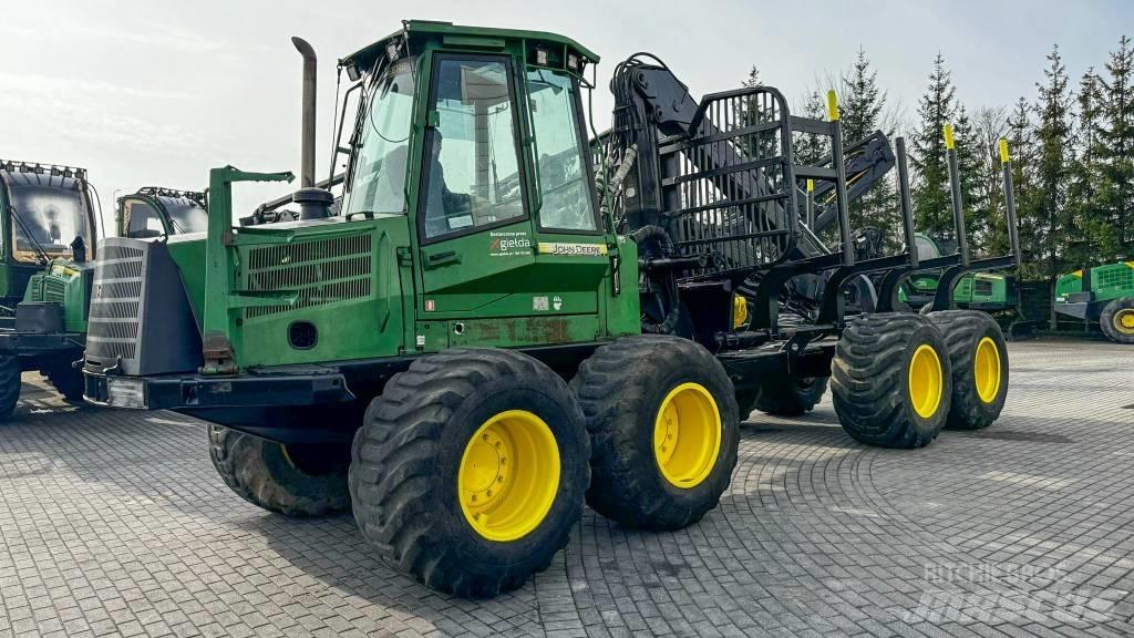 John Deere 1110 D Vyvážecí traktory