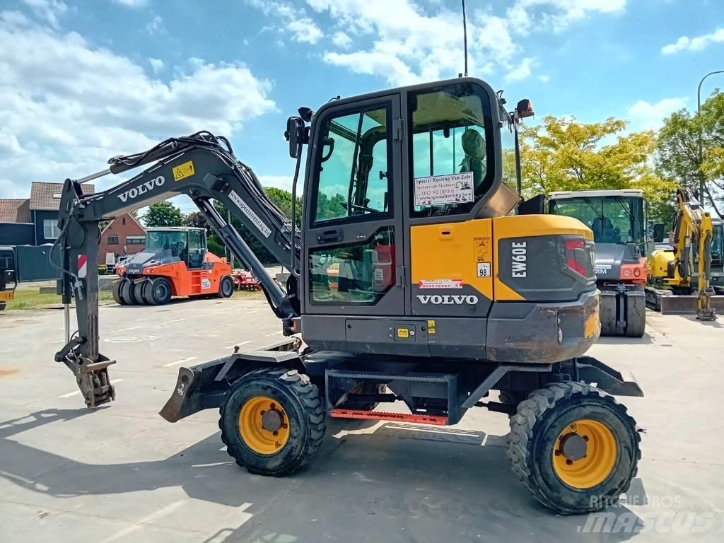 Volvo EW 60 E Kolová rýpadla