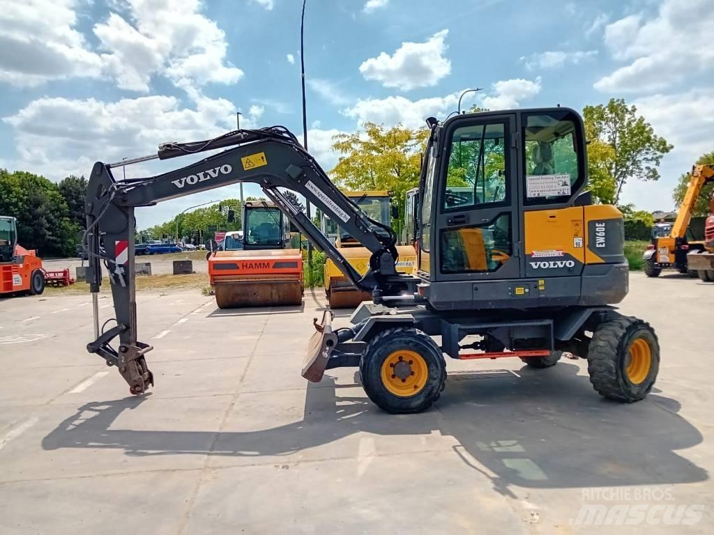 Volvo EW 60 E Kolová rýpadla