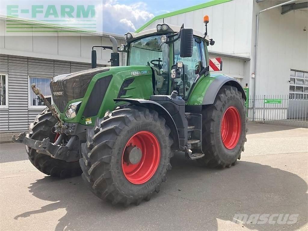 Fendt 828 vario Traktory