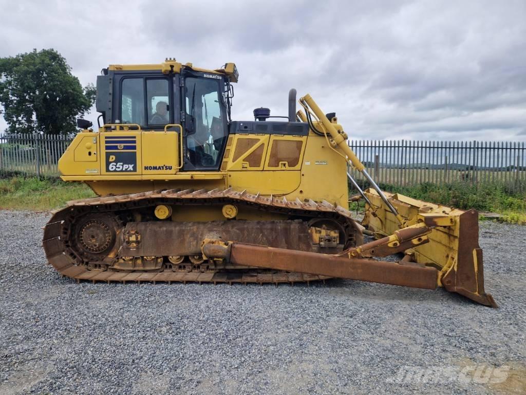 Komatsu D 65 PX-18 Pásové dozery