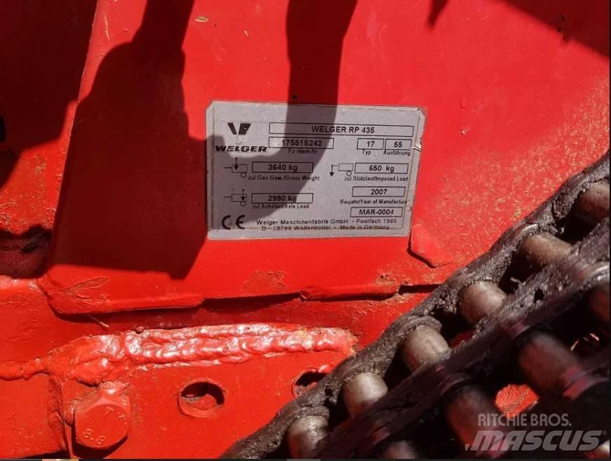 Lely RP 435 Lis na válcové balíky
