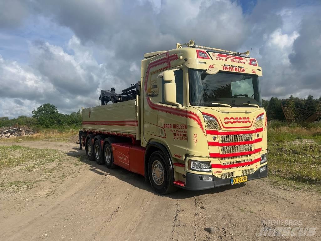 Scania R 520 Tridem Autojeřáby, hydraulické ruky