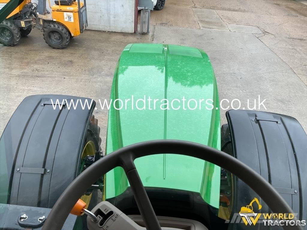 John Deere 7310 R Traktory