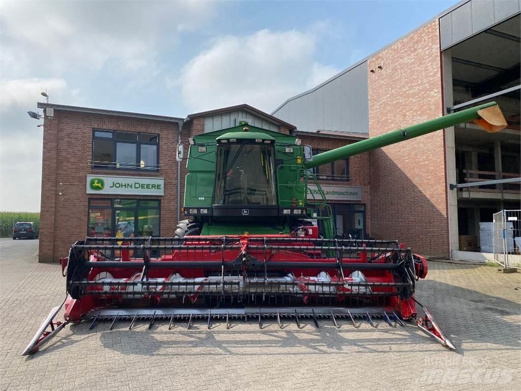 John Deere 2266 Sklízecí mlátičky