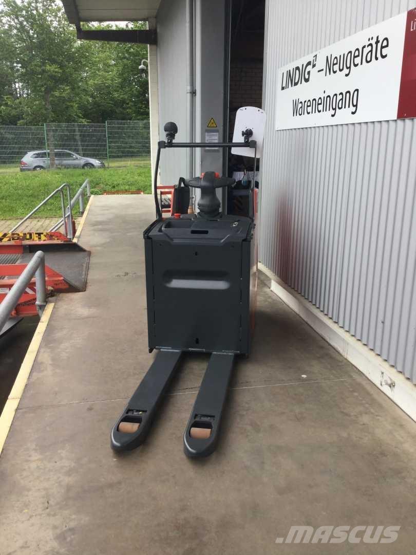 Linde T25FP Samohybné vozíky