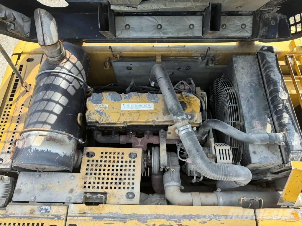 CAT 330 CL Pásová rýpadla
