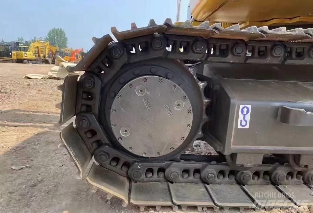 CAT 312 Pásová rýpadla