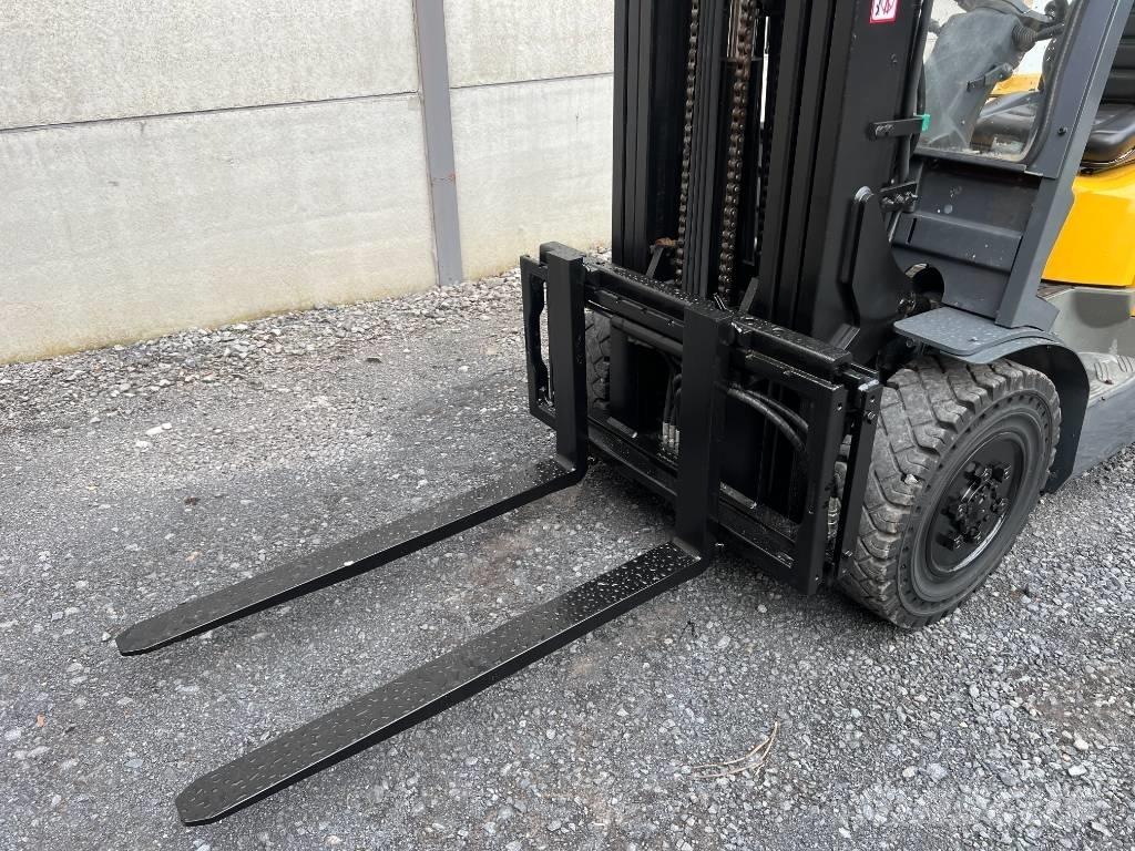 TCM FD30T3 Dieselové vozíky