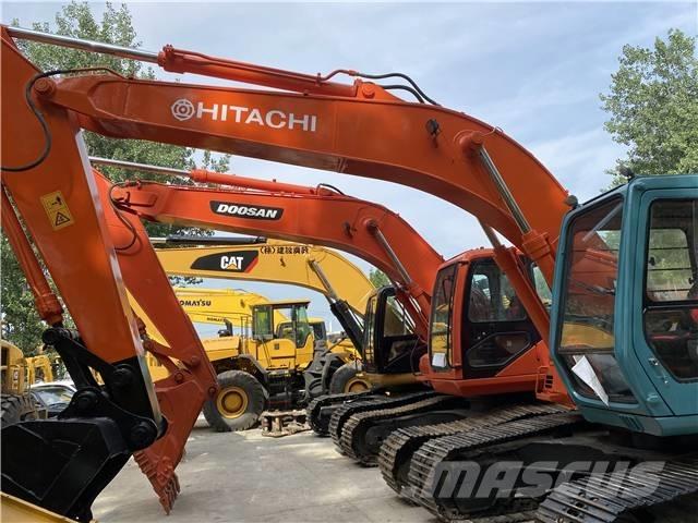 Hitachi EX200-3 Pásová rýpadla