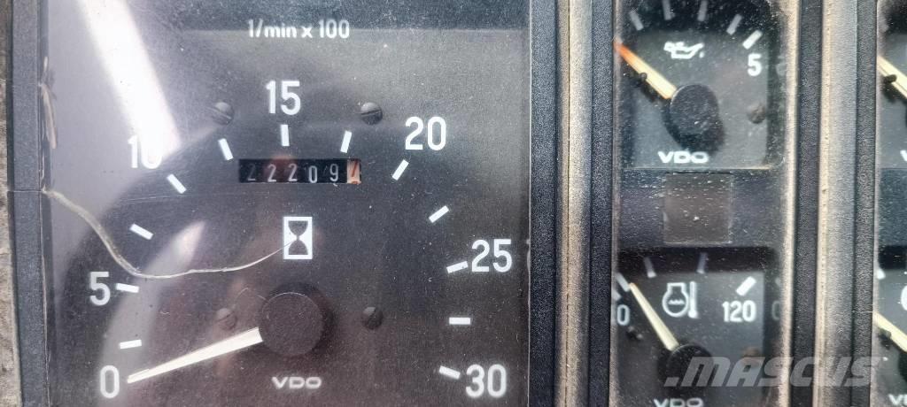 PPM ATT 400 Jeřáby pro těžký terén