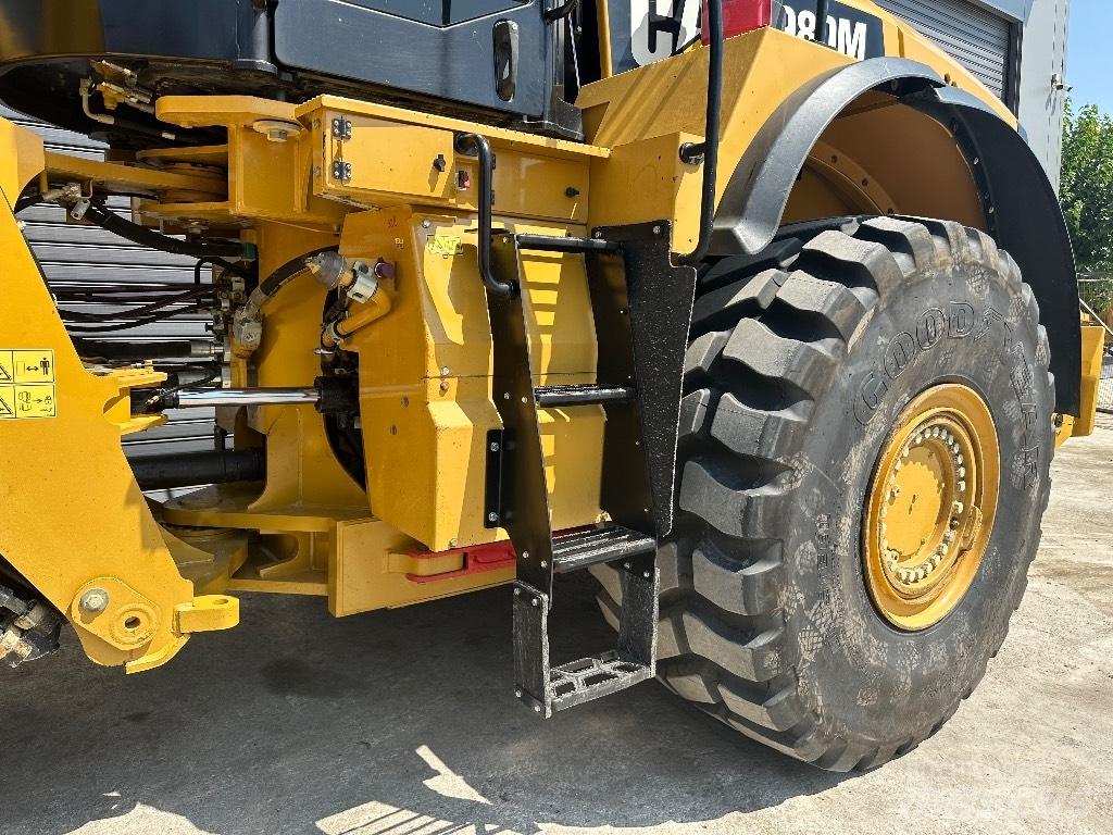 CAT 980M Kolové nakladače