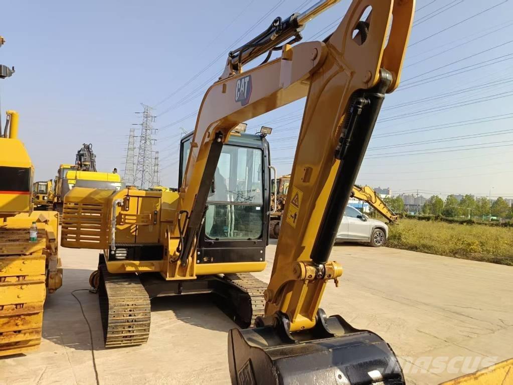 CAT 305.5 Mini rýpadla < 7t