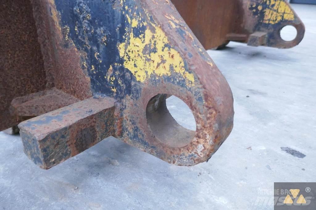 CAT 966/972 Forks Doprava – ostatní