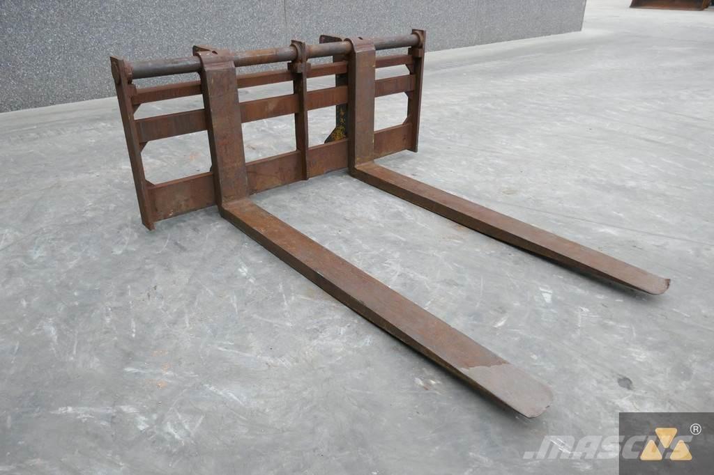 CAT 966/972 Forks Doprava – ostatní