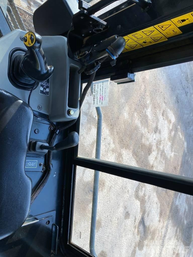 Komatsu D 61 PX-15 Pásové dozery