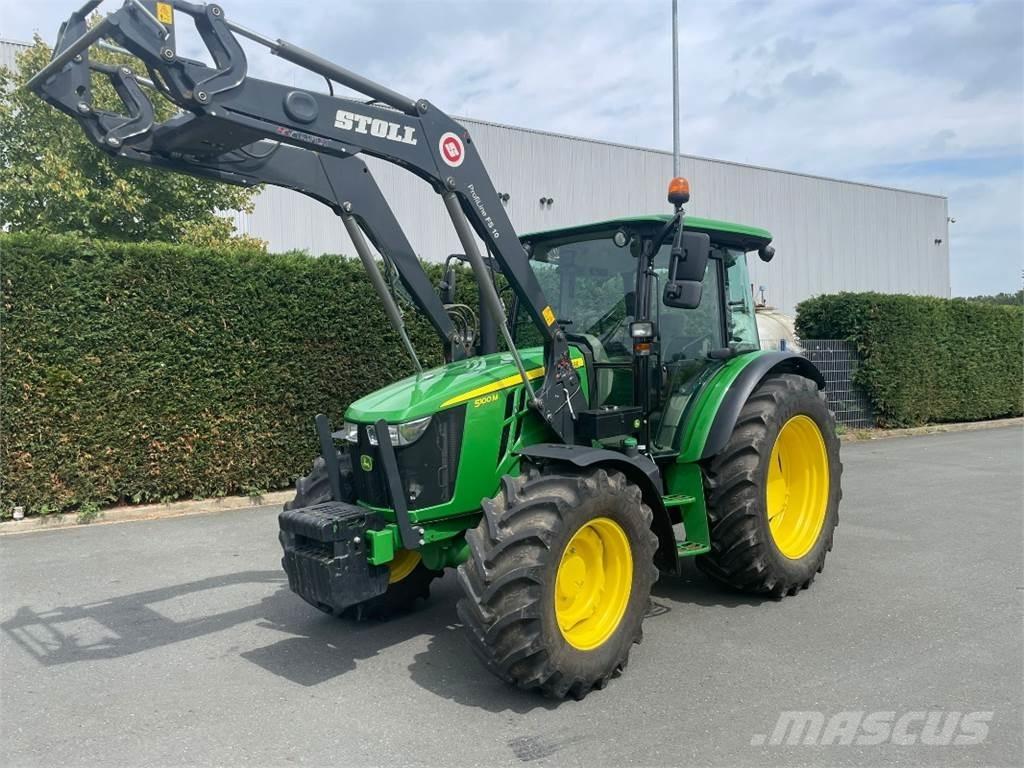 John Deere 5100M Traktory