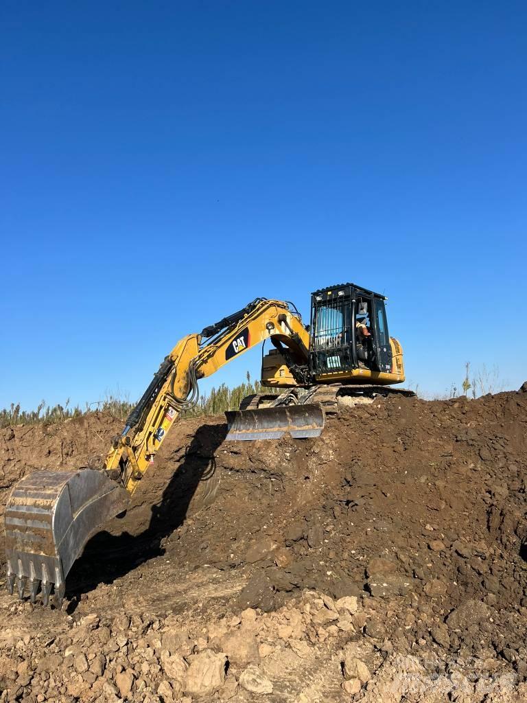 CAT 311 FL Pásová rýpadla