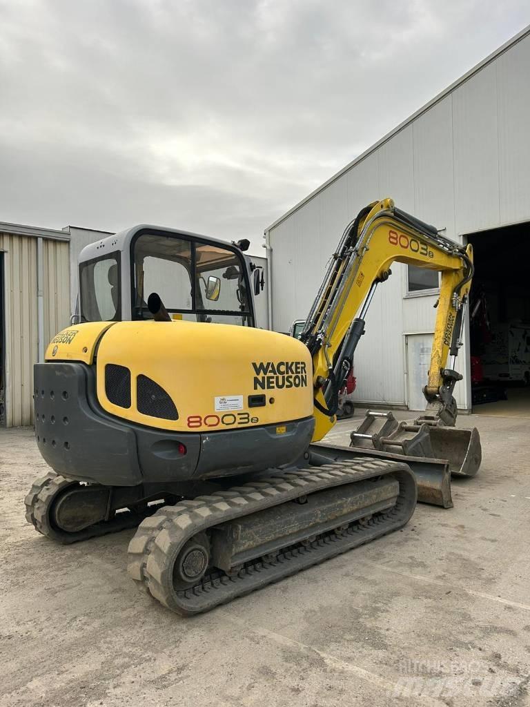 Neuson 8003 Midi rýpadla 7t - 12t