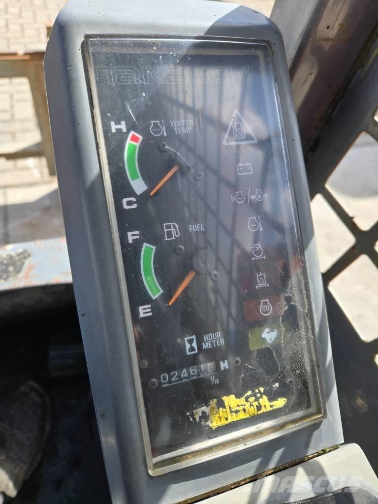 Takeuchi TL120 Smykem řízené nakladače