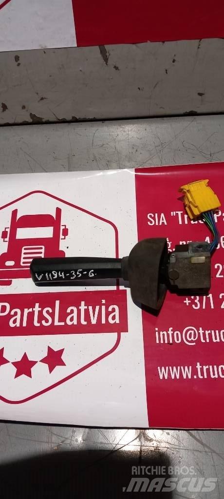 Volvo FH 12.    1624133 Kabiny a interiér