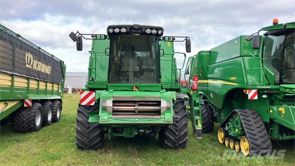 John Deere C 670 Sklízecí mlátičky