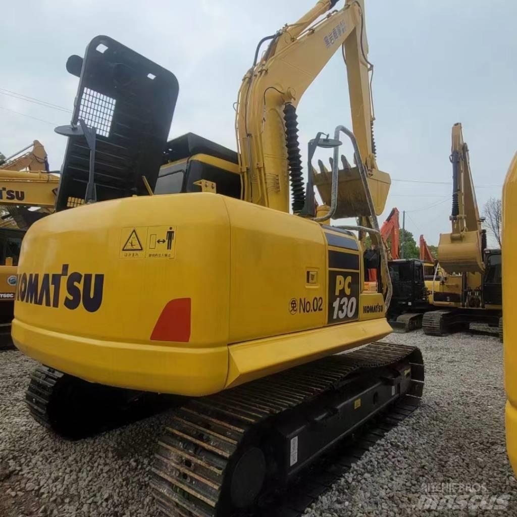 Komatsu PC 130 Pásová rýpadla