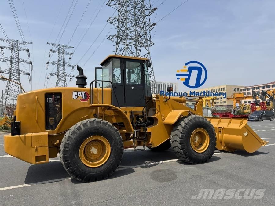 CAT 966H Kolové nakladače
