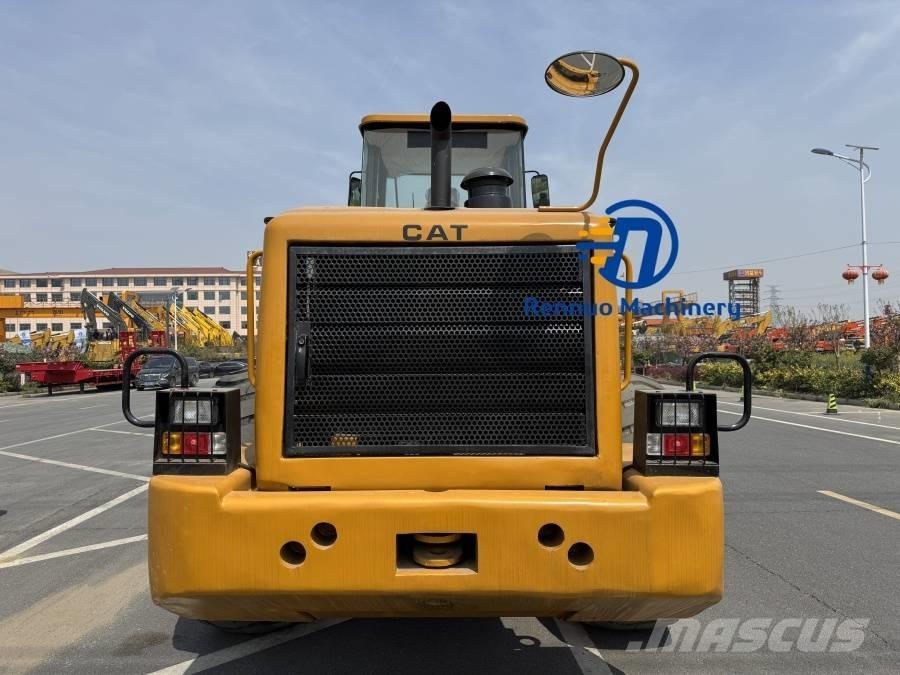 CAT 966H Kolové nakladače